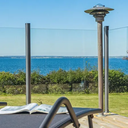 Holiday home Jovana - 40m From The Sea By Interhome